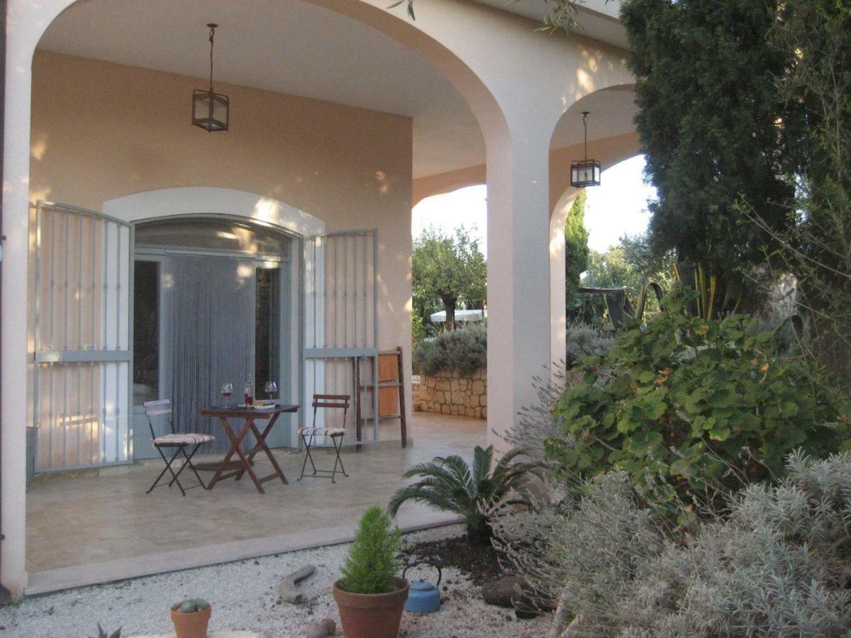 Masseria Due Torri Monopoli Værelse billede