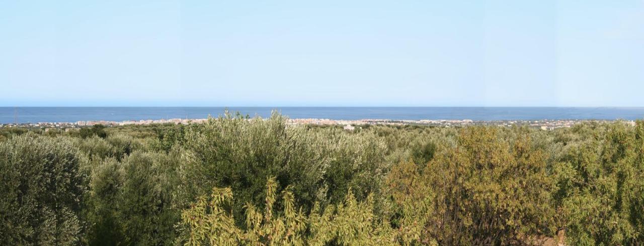 Masseria Due Torri Monopoli Eksteriør billede